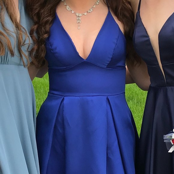 Alex and Sophia Prom Gown - Picture 4 of 5